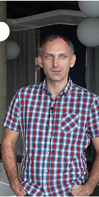 Tomas